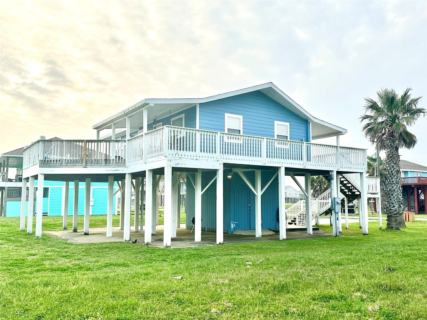 Real estate property located at 134 Ocean View, Galveston, Crystal Beach, TX, US
