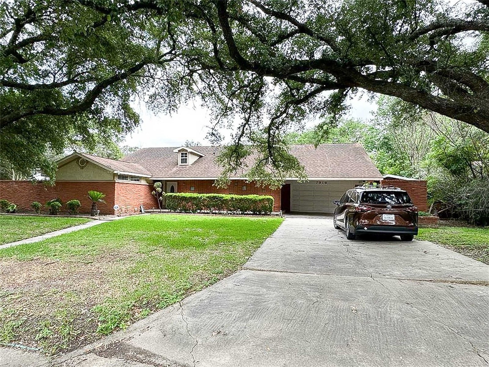 Real estate property located at 7916 Glenview, Harris, Houston, TX, US