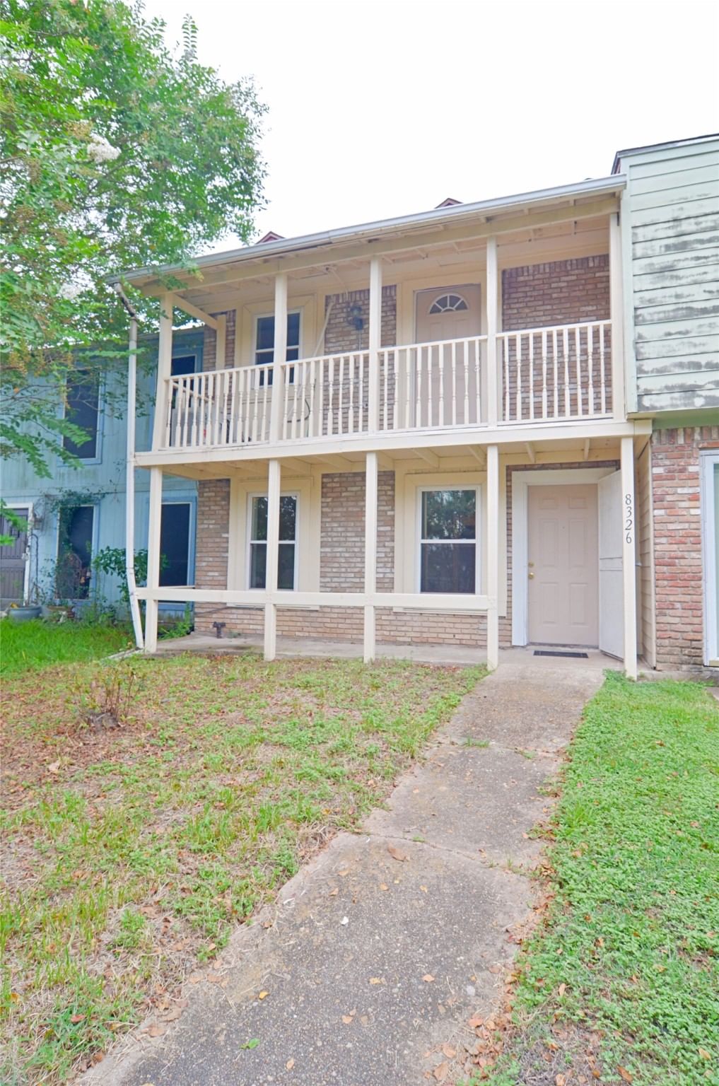 Real estate property located at 8326 Oakhaven, Harris, Oakhaven T/H U/R, La Porte, TX, US