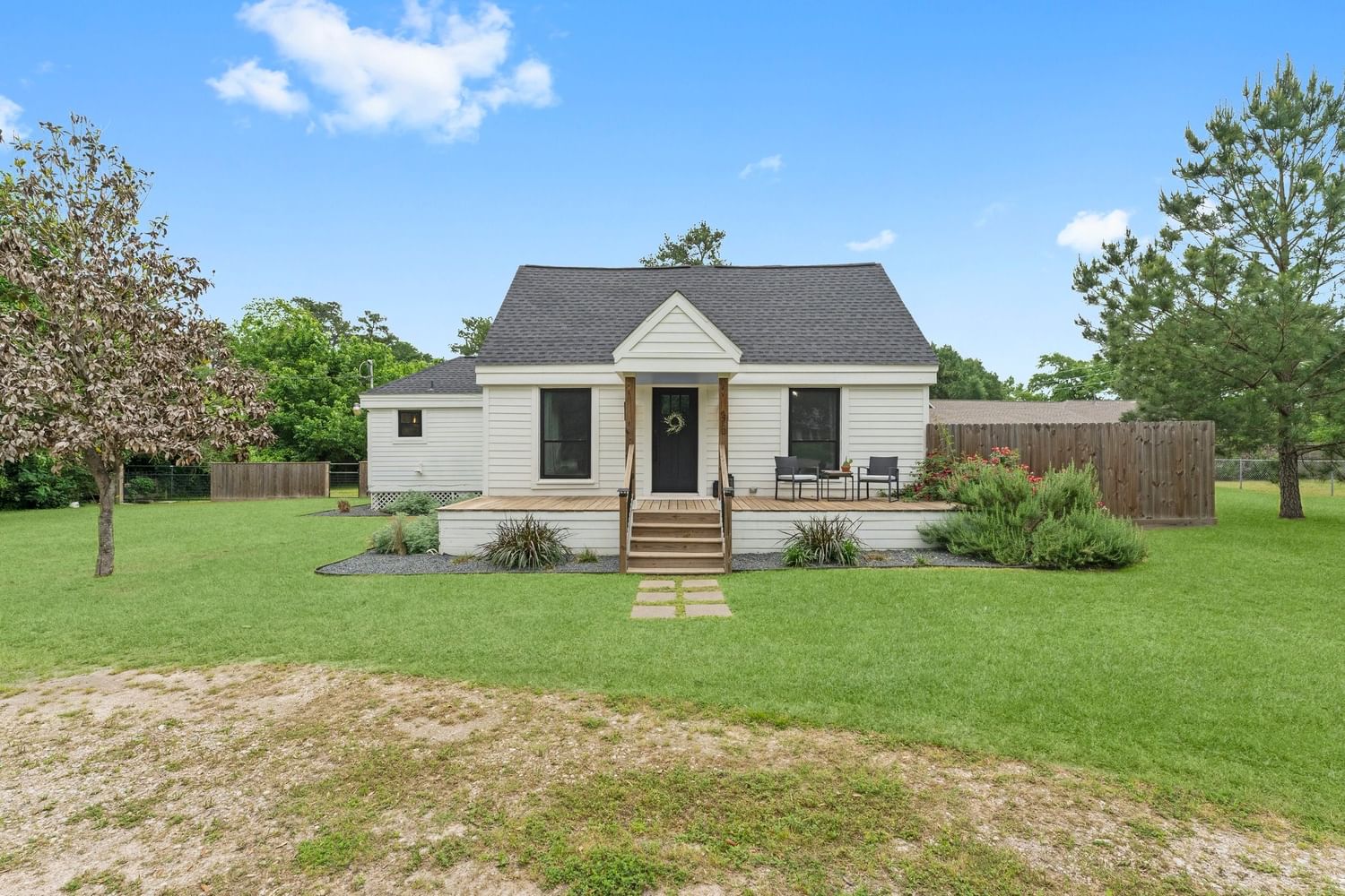 Real estate property located at 210 Dogwood, Montgomery, Dogwood Patches 01, Magnolia, TX, US