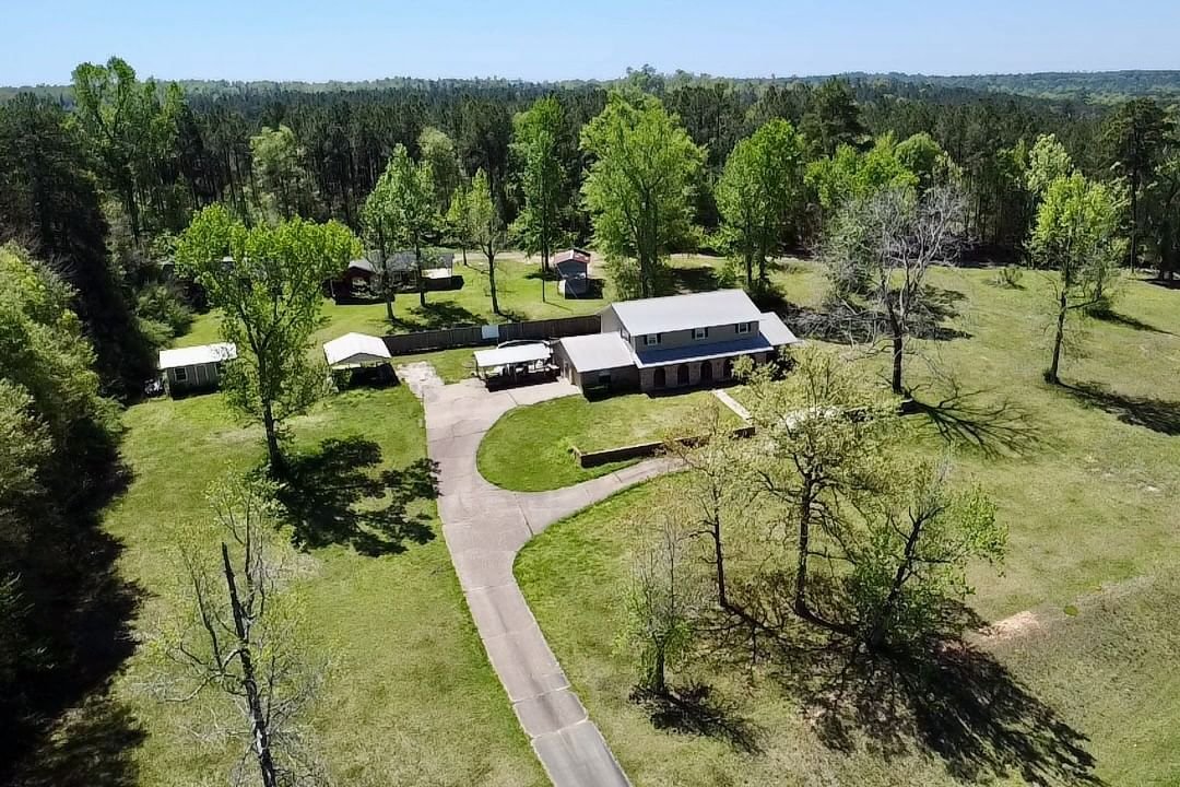 Real estate property located at 2247 US Highway 190, Tyler, N/A, Woodville, TX, US