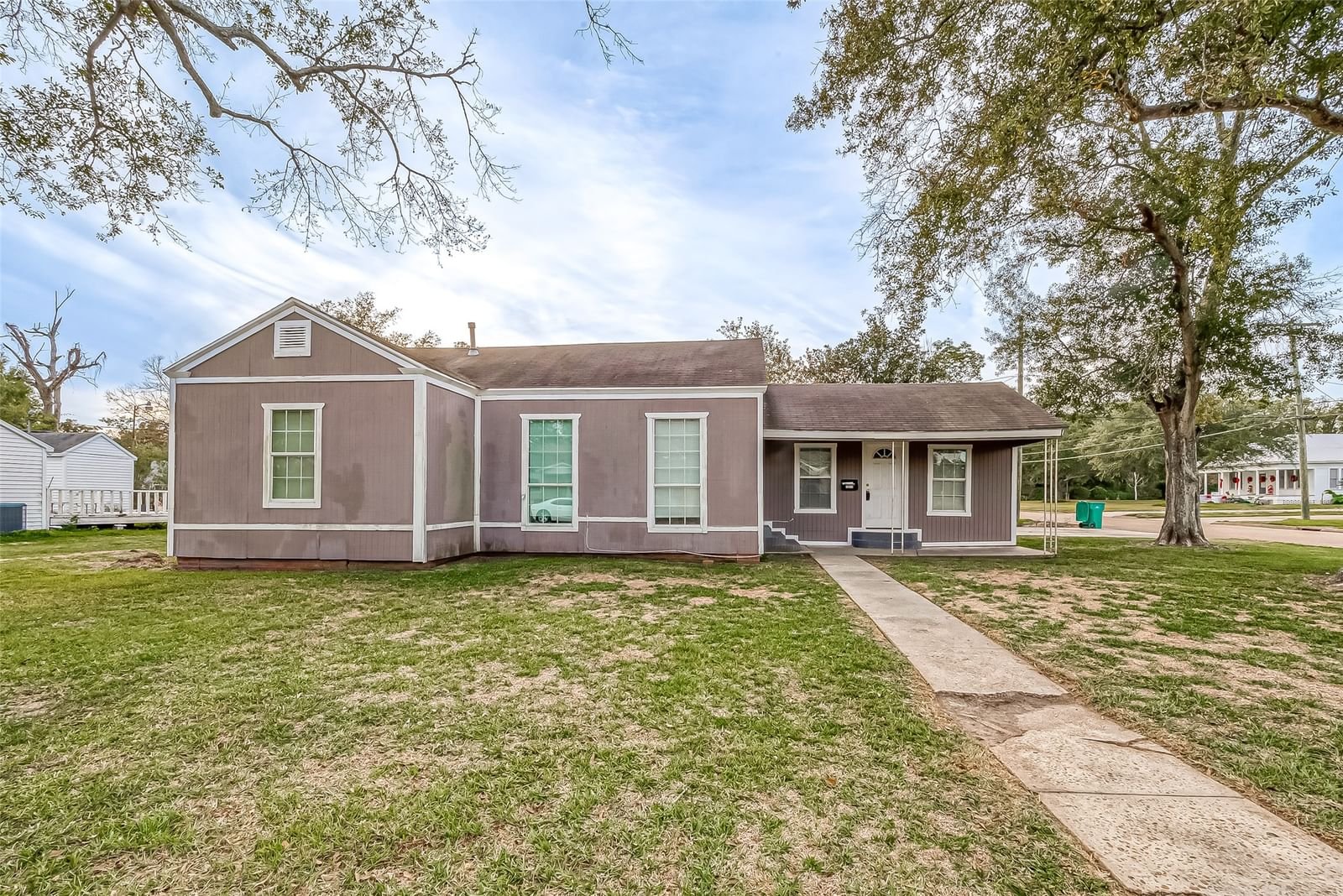 Real estate property located at 1211 17th, Orange, Bennett First, Orange, TX, US