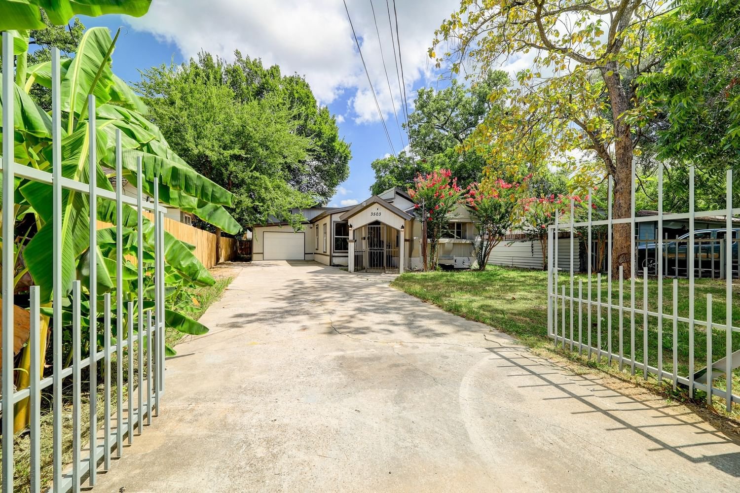 Real estate property located at 3503 Cedar Hill, Harris, Greenwood Village Sec 01, Houston, TX, US