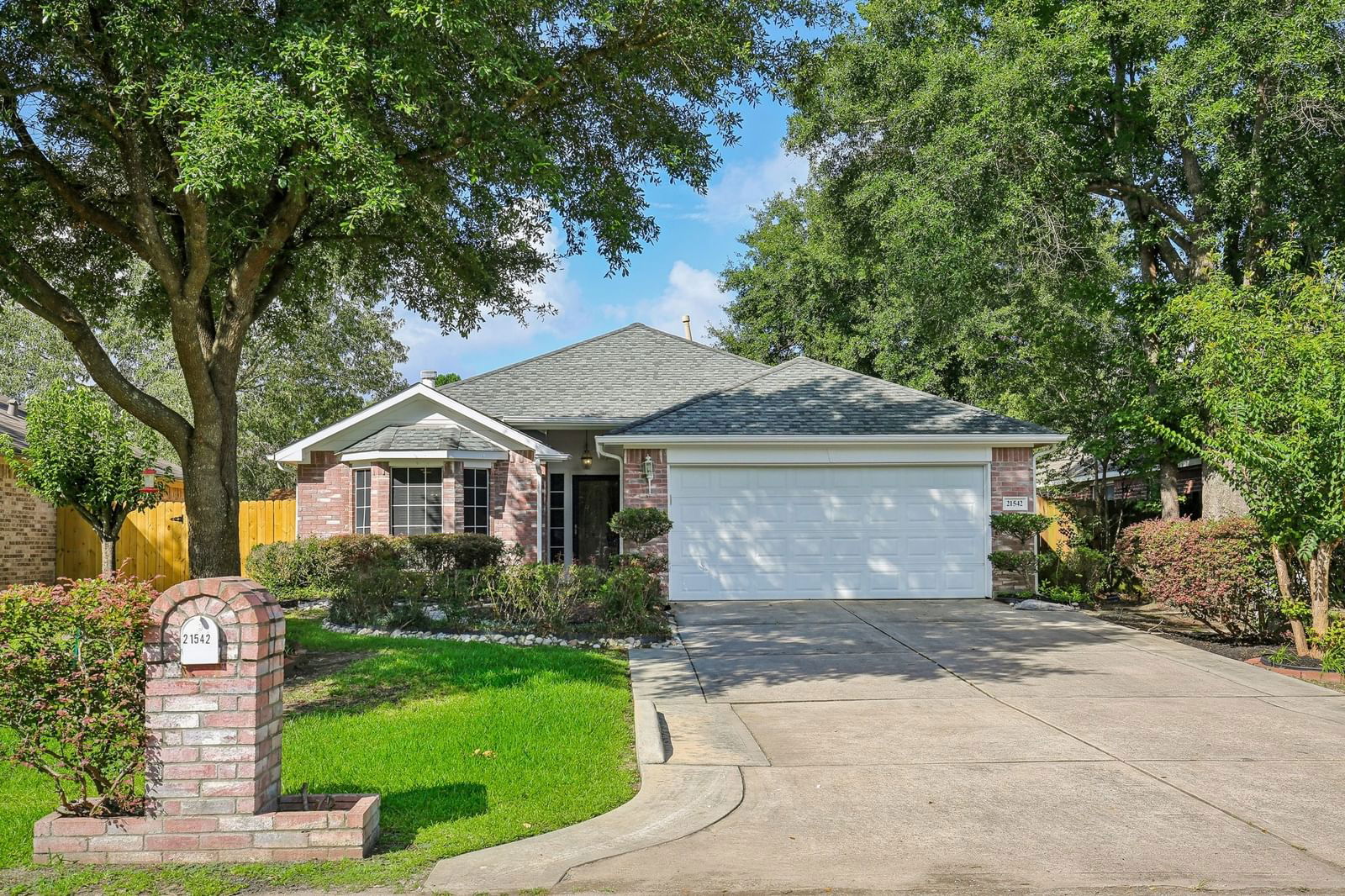 Real estate property located at 21542 Maddux, Montgomery, Forest Colony 01, Porter, TX, US