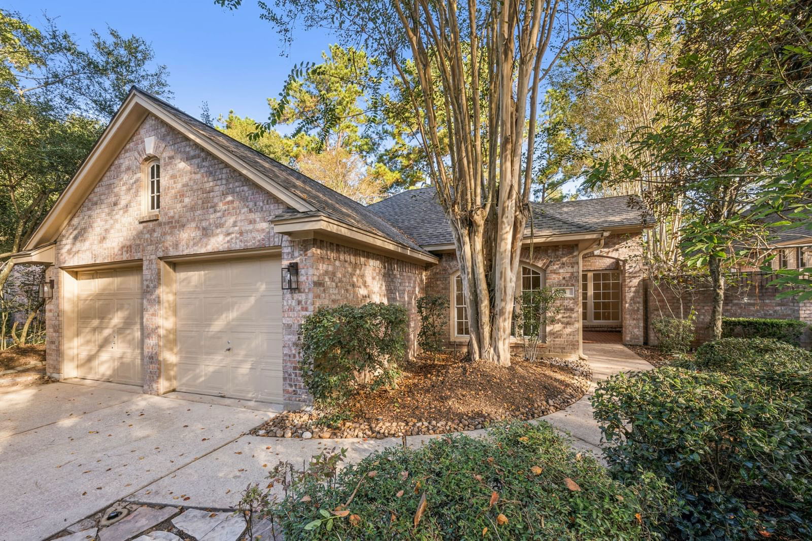 Real estate property located at 66 Vista Cove, Montgomery, Wdlnds Village Panther Ck, The Woodlands, TX, US