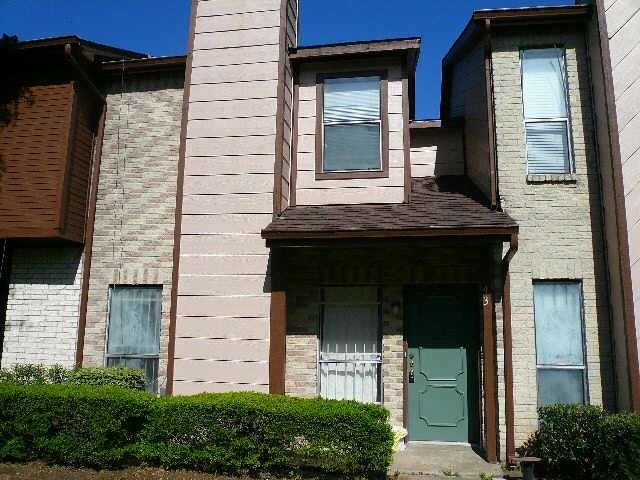 Real estate property located at 12400 Brookglade #43, Harris, New Leaf Place Sec 01, Houston, TX, US