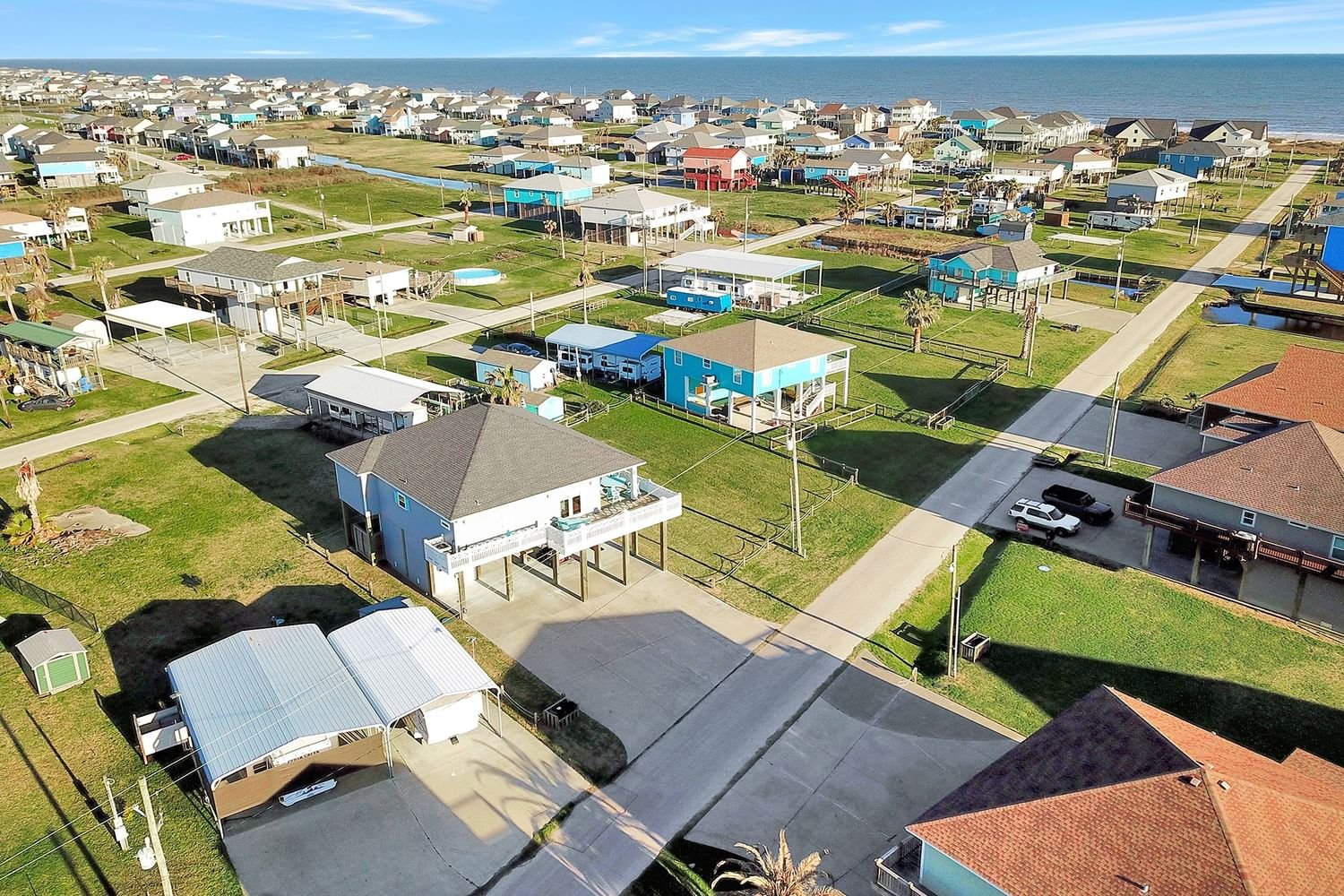Real estate property located at 942 Bowers, Galveston, Crystal Beach, TX, US
