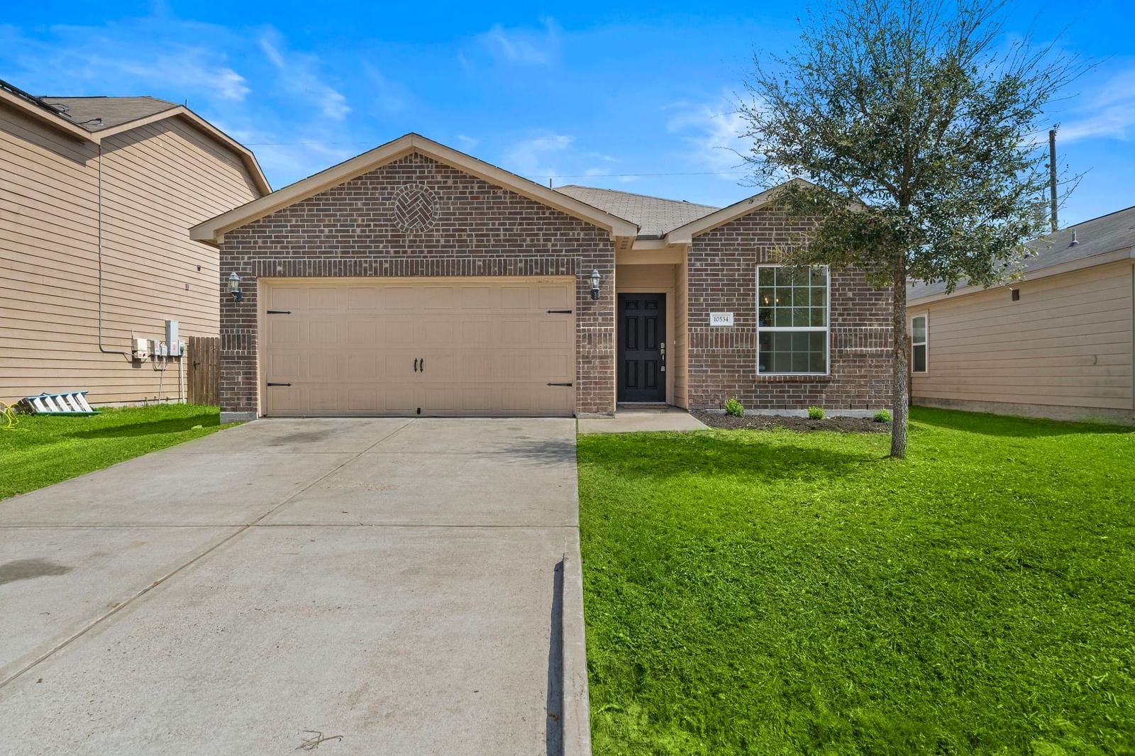 Real estate property located at 10534 Pine Landing, Harris, Villa North, Houston, TX, US