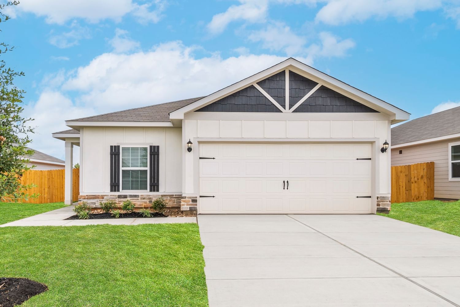 Real estate property located at 16334 Sweet Grove, Montgomery, Conroe, TX, US