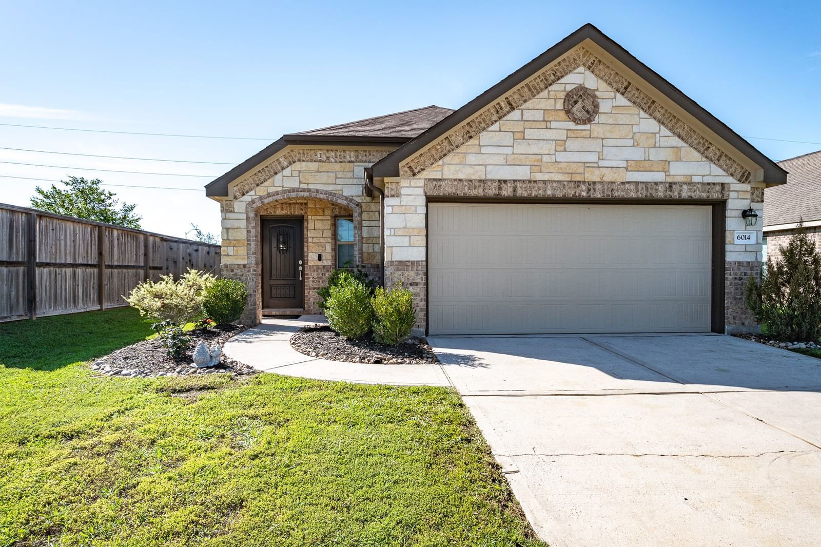 Real estate property located at 6014 Oakland Bluff, Montgomery, Country Colony, Porter, TX, US