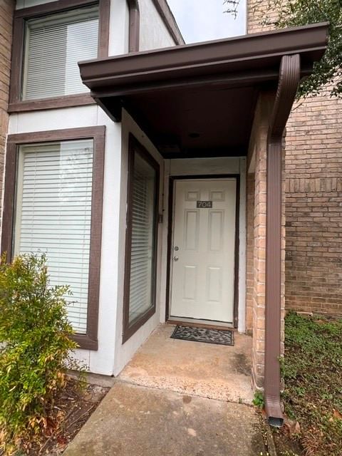 Real estate property located at 6633 Airport #704, Harris, Fondren Crossing Condo Ph 01, Houston, TX, US