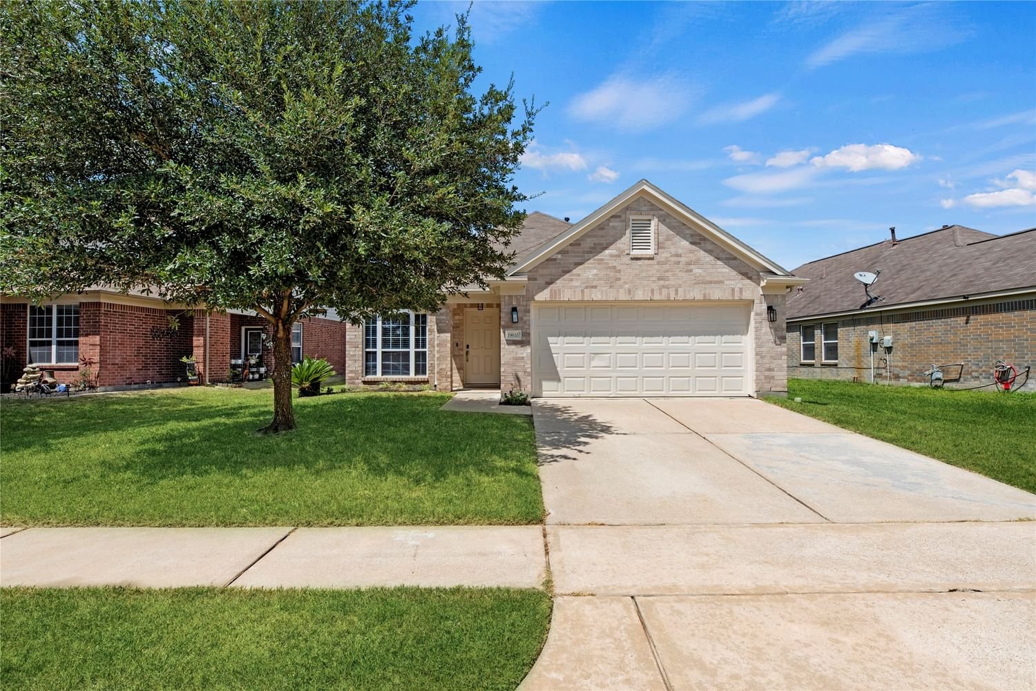 Real estate property located at 19610 Gentle Creek Way, Harris, Cypress, TX, US