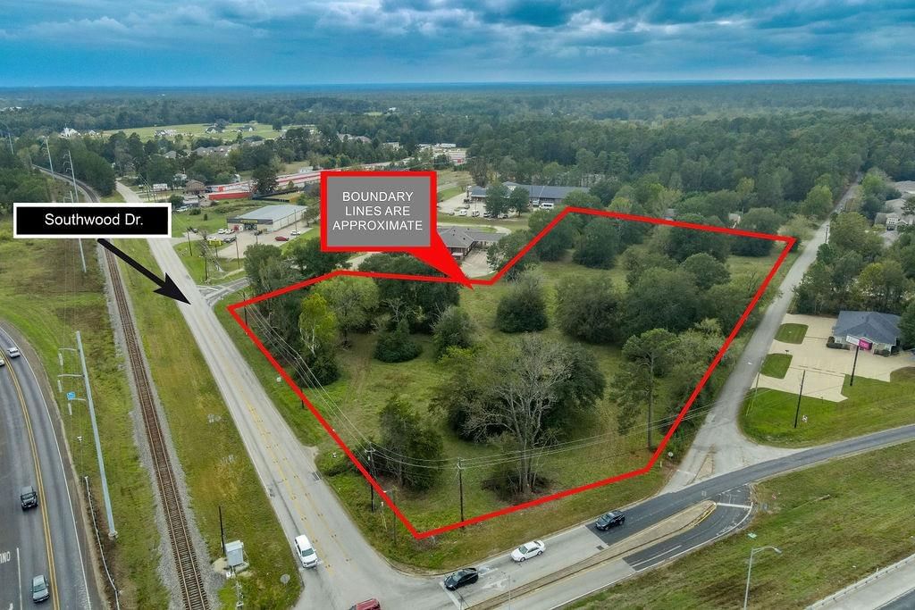 Real estate property located at 2004 Southwood, Angelina, Southwood #3, Lufkin, TX, US