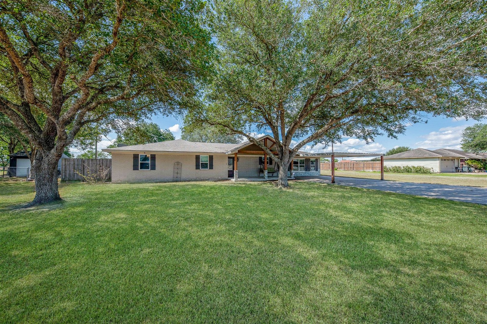 Real estate property located at 310 Brent, Wharton, Southern Acres, El Campo, TX, US