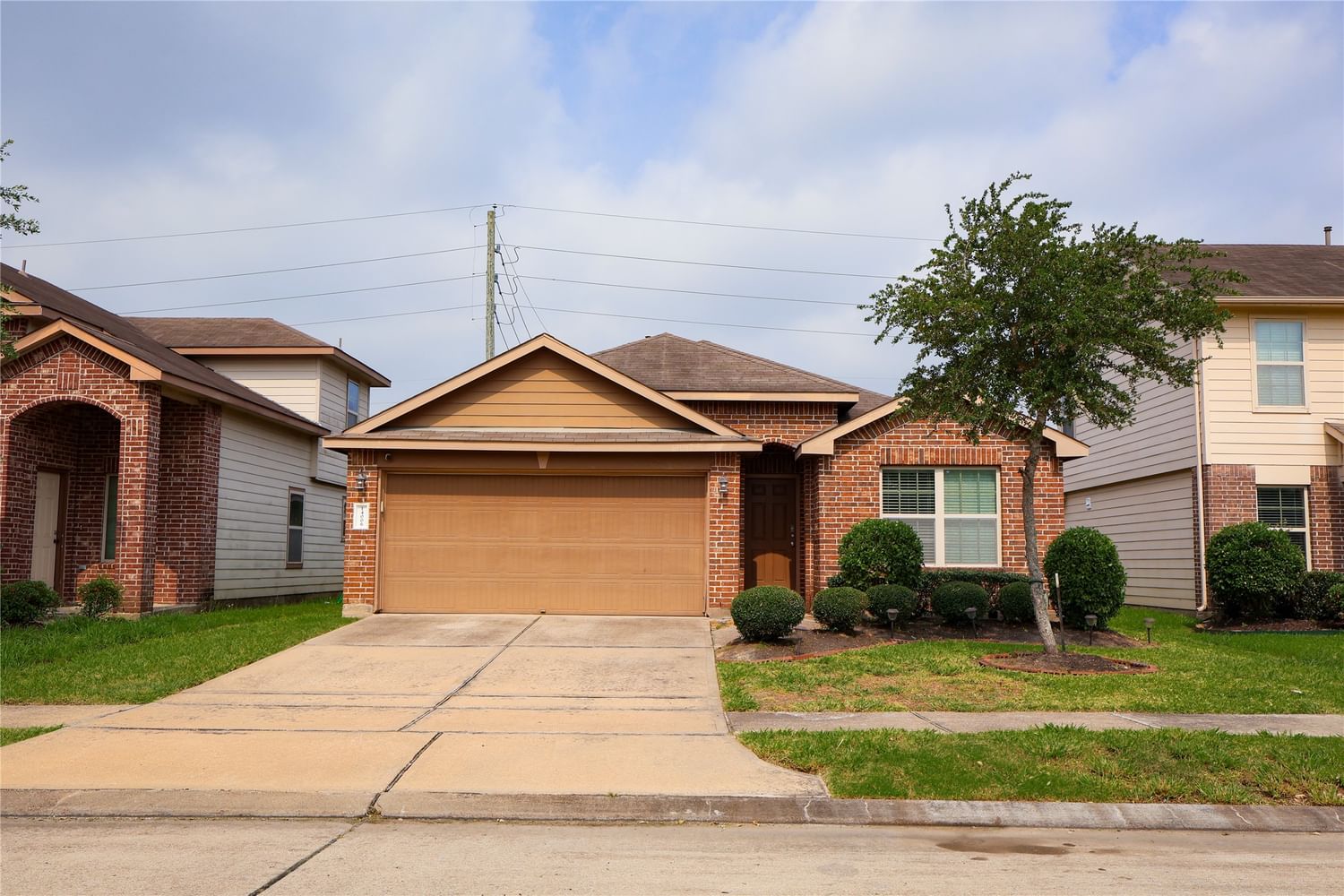 Real estate property located at 14006 Brunswick Place, Harris, Brunswick Lakes Sec 9, Houston, TX, US