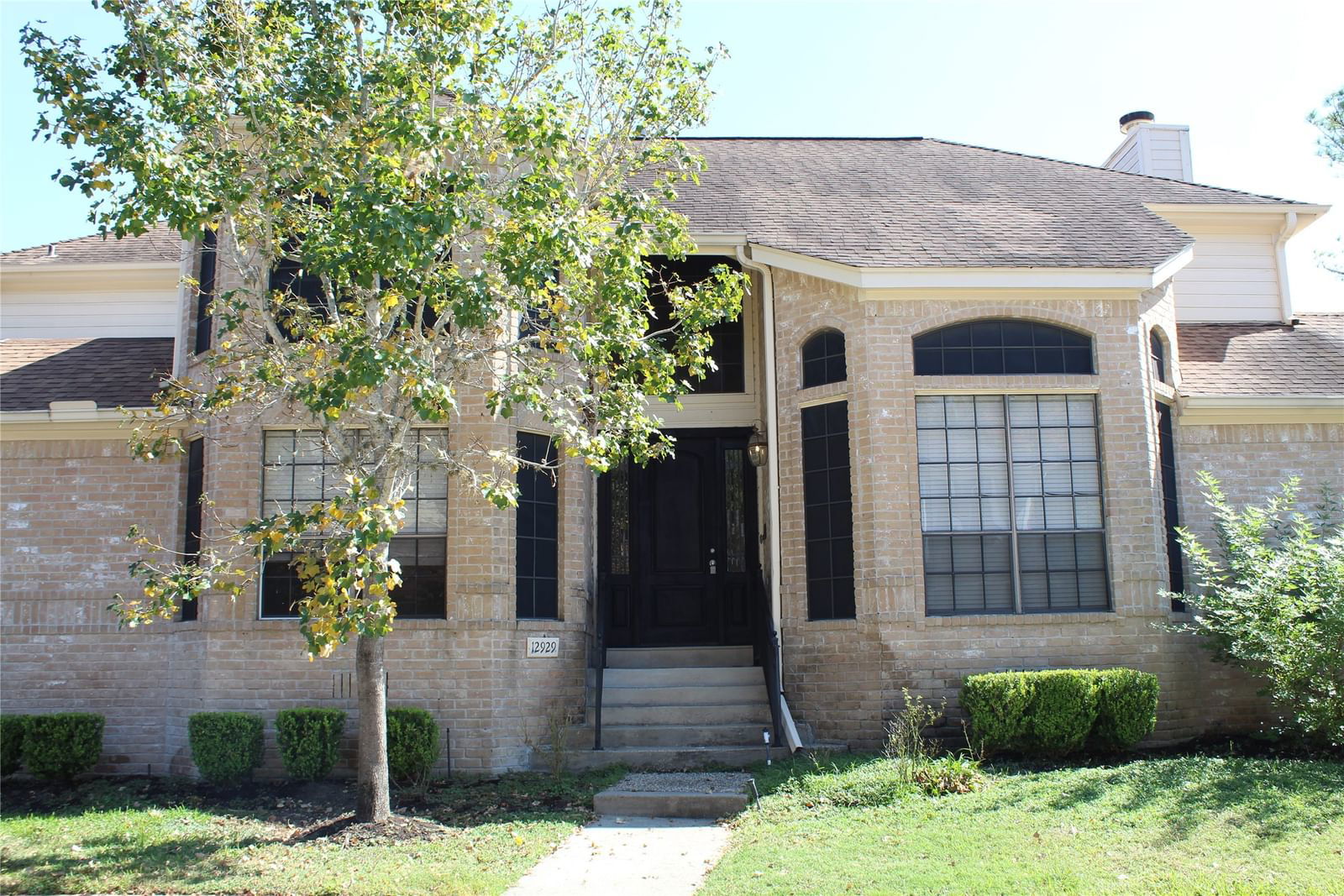 Real estate property located at 12929 Kingsbridge, Harris, Lake At Stonehenge, Houston, TX, US