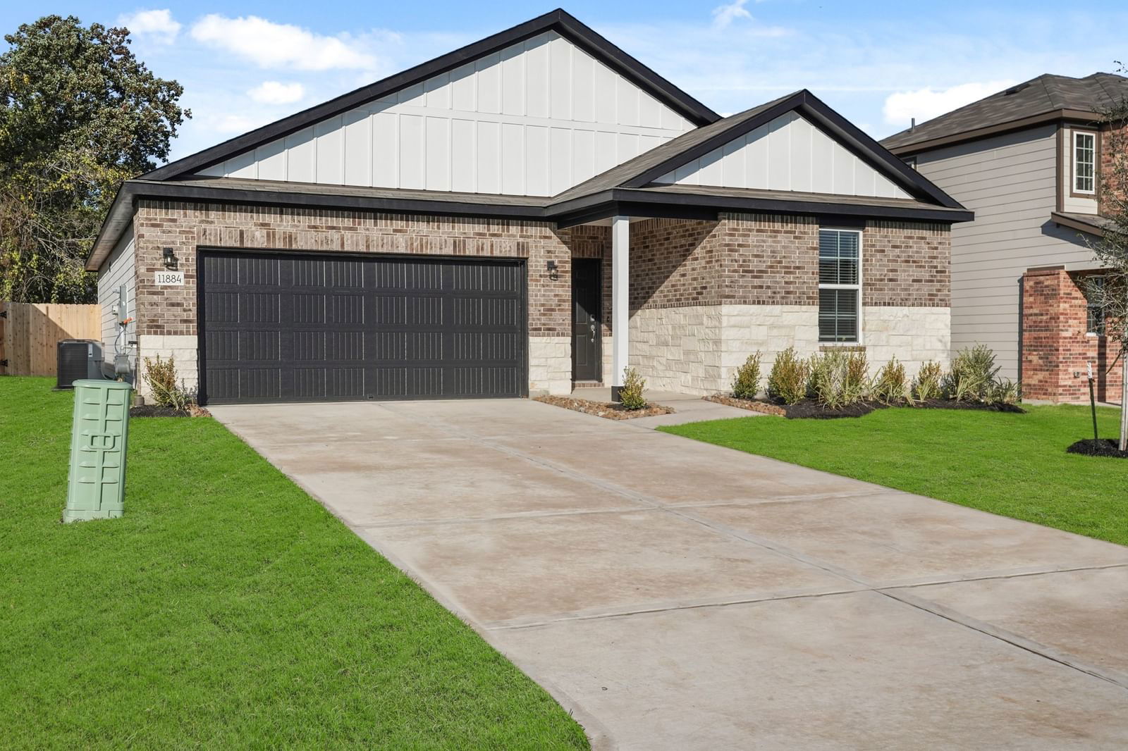 Real estate property located at 11884 Whirlaway, Montgomery, Lexington Heights, Willis, TX, US