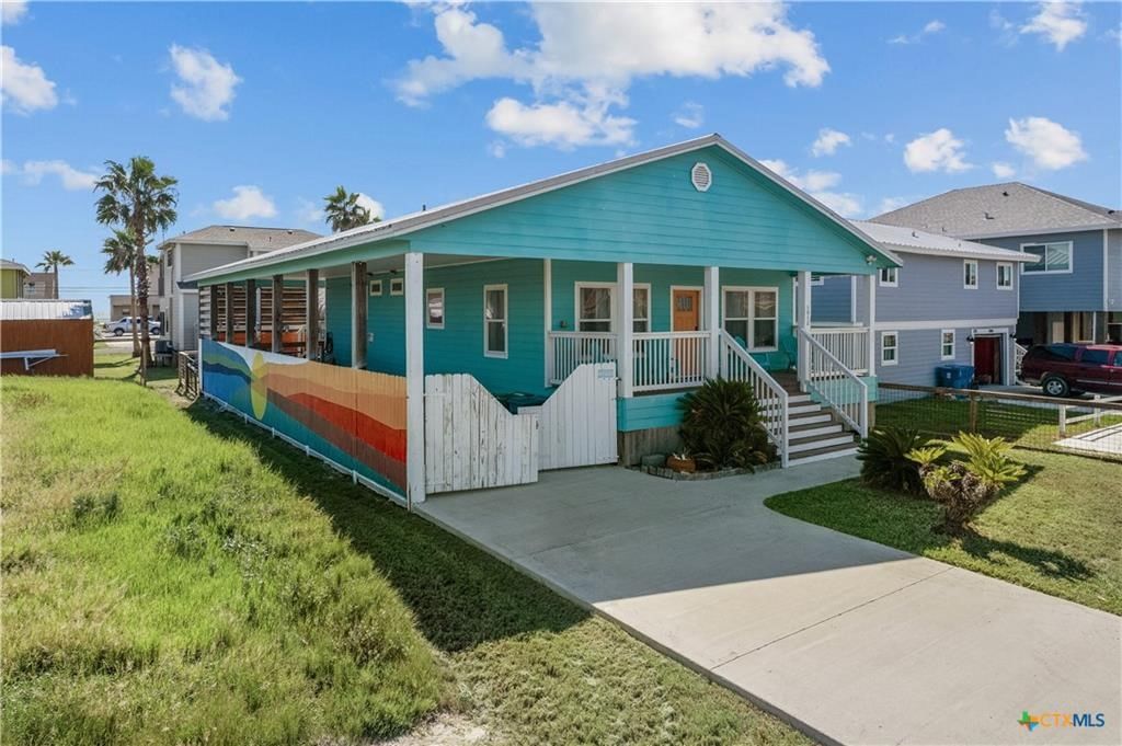 Real estate property located at 1012 Magnolia, Aransas, Doughty & Mathis, Rockport, TX, US