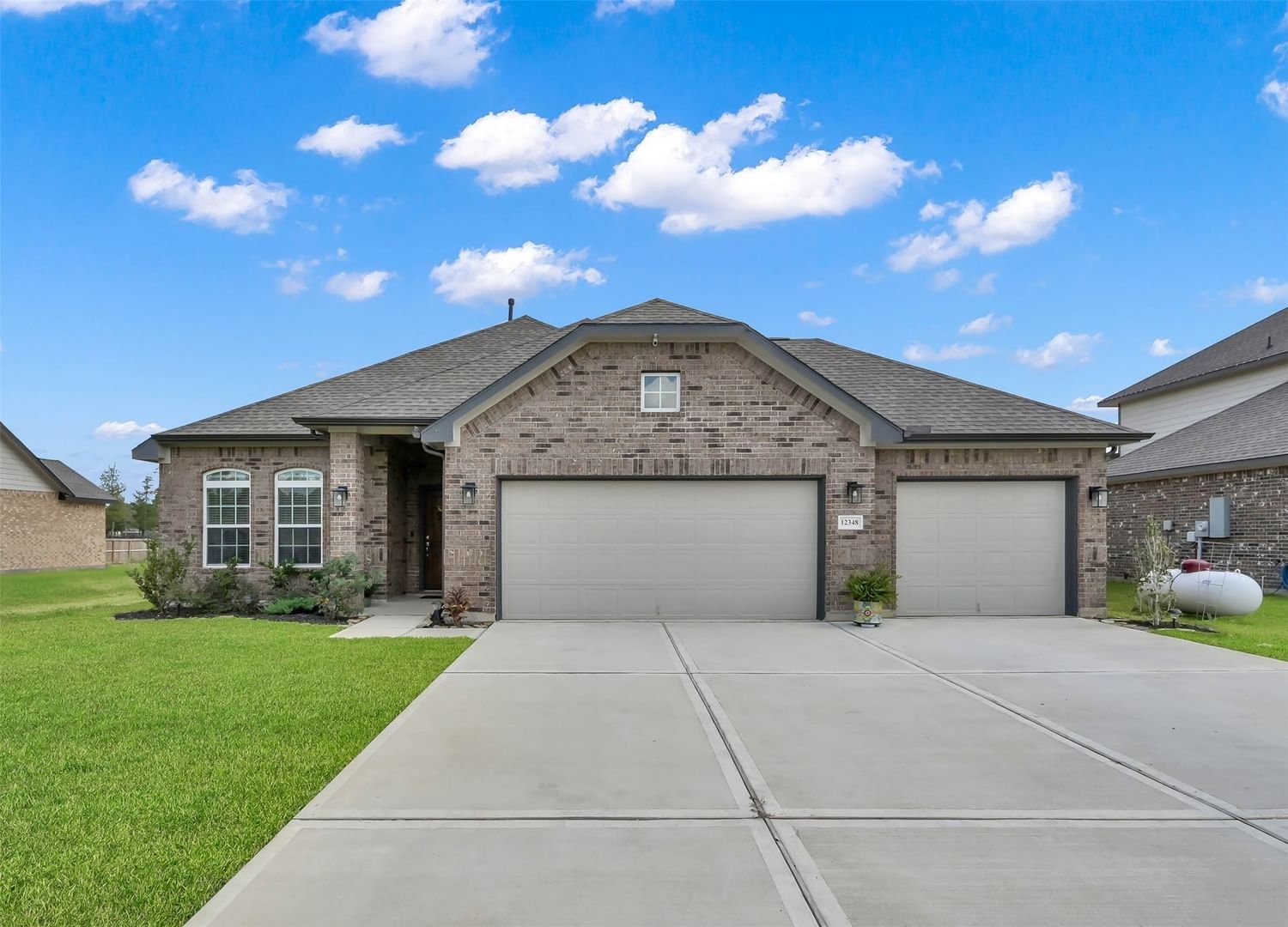 Real estate property located at 12348 Chestnut Hills, Montgomery, Deer Trail Estates, Conroe, TX, US