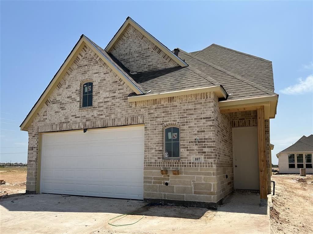 Real estate property located at 107 Dill, Fort Bend, Richmond, TX, US