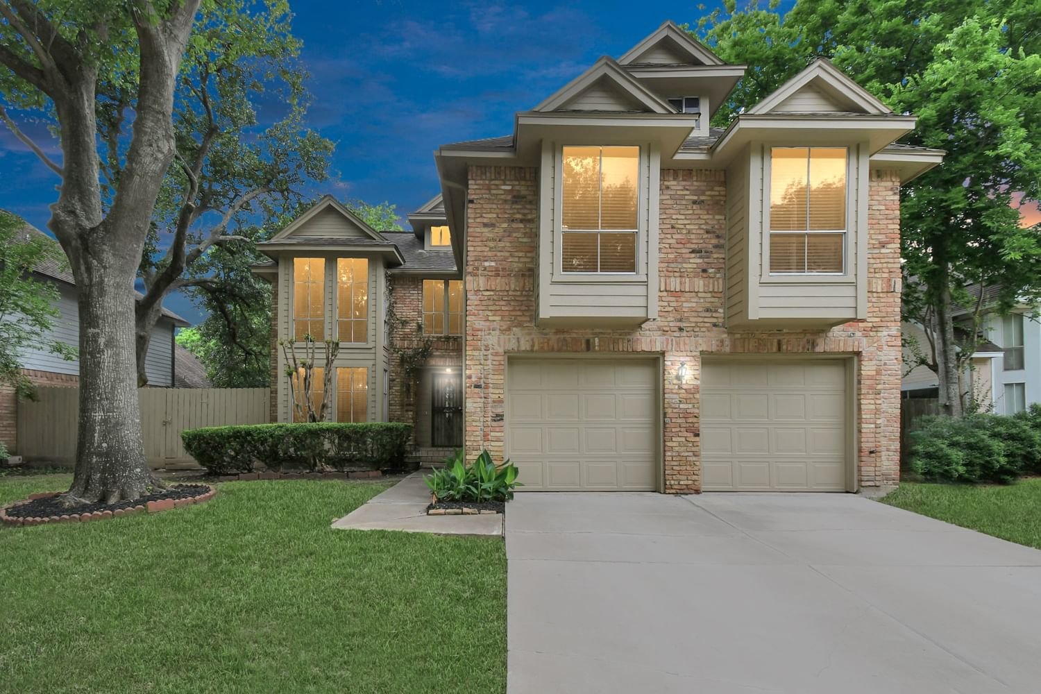 Real estate property located at 2914 Skypark, Harris, Parkhollow Place Sec 04, Houston, TX, US