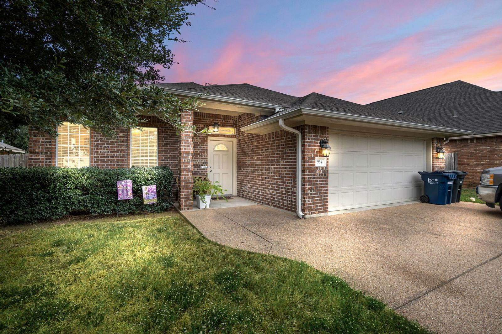 Real estate property located at 934 Dove Landing, Brazos, Dove Crossing Ph 03, College Station, TX, US