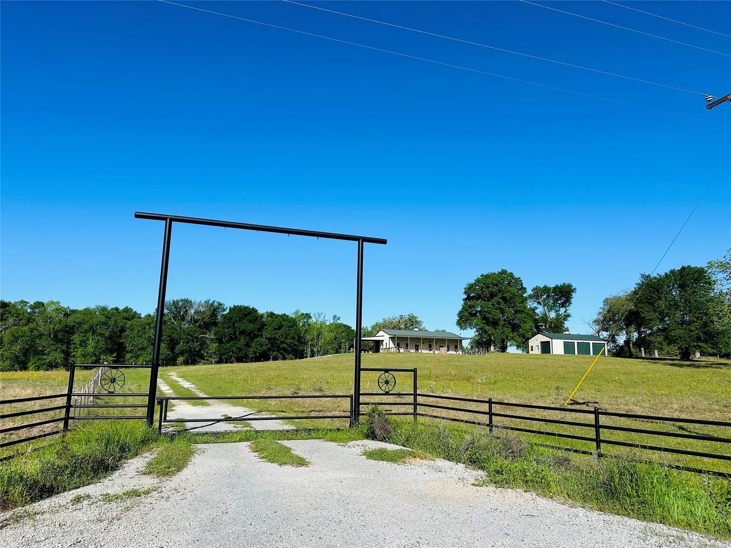 Real estate property located at 7593 US Highway 75, Leon, NA, Buffalo, TX, US