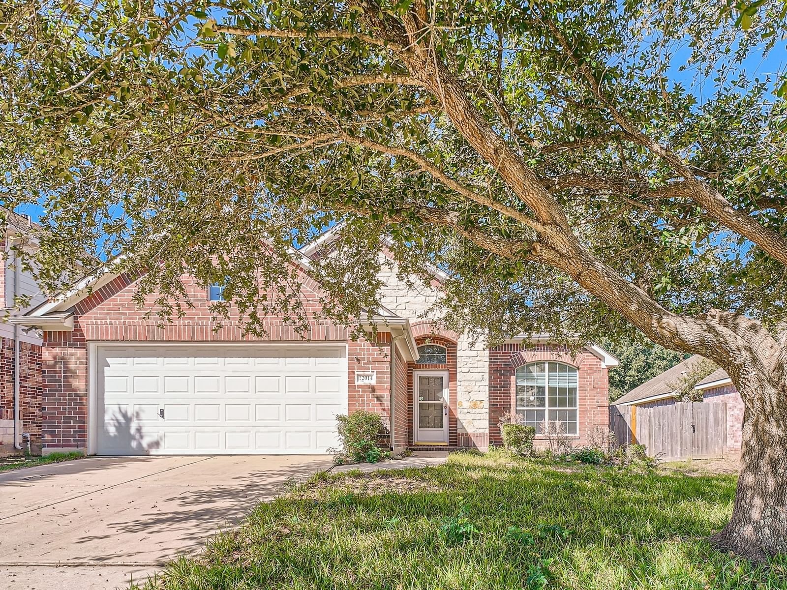 Real estate property located at 12014 Carol, Montgomery, Decker Oaks Estates 03, Pinehurst, TX, US