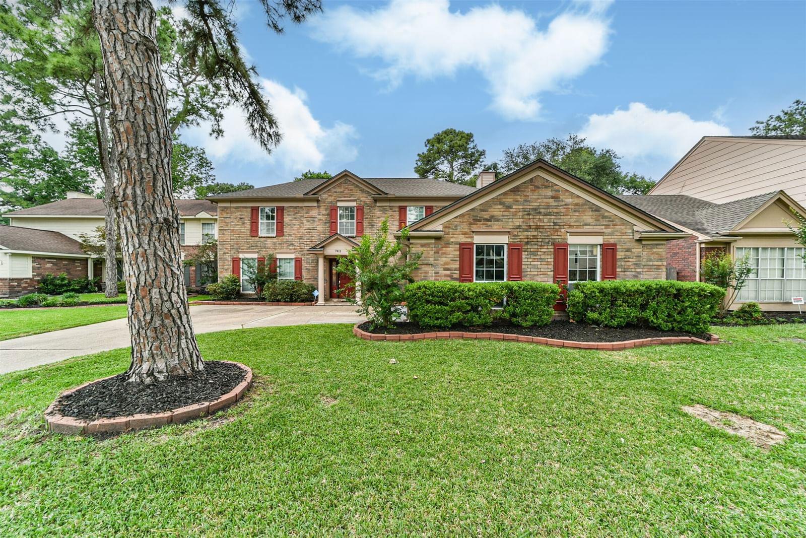 Real estate property located at 7411 Magnolia Shadows, Harris, Copperfield Southcreek Village, Houston, TX, US