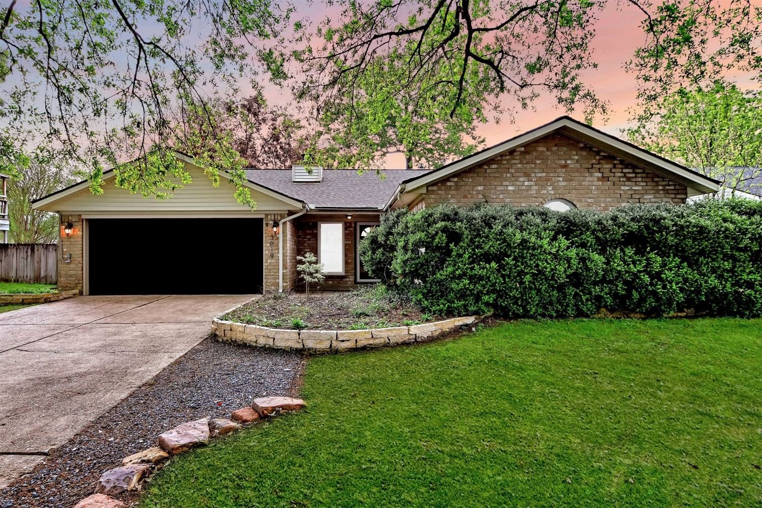 Real estate property located at 3019 Glen Spring, Harris, Elm Grove Village Sec 01, Houston, TX, US