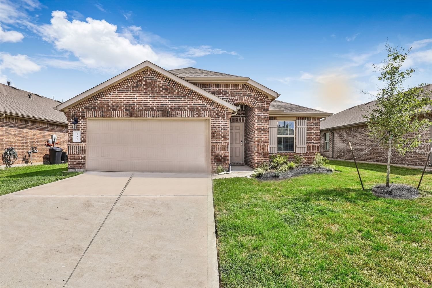 Real estate property located at 606 Poppy Field, Fort Bend, Rosharon, TX, US