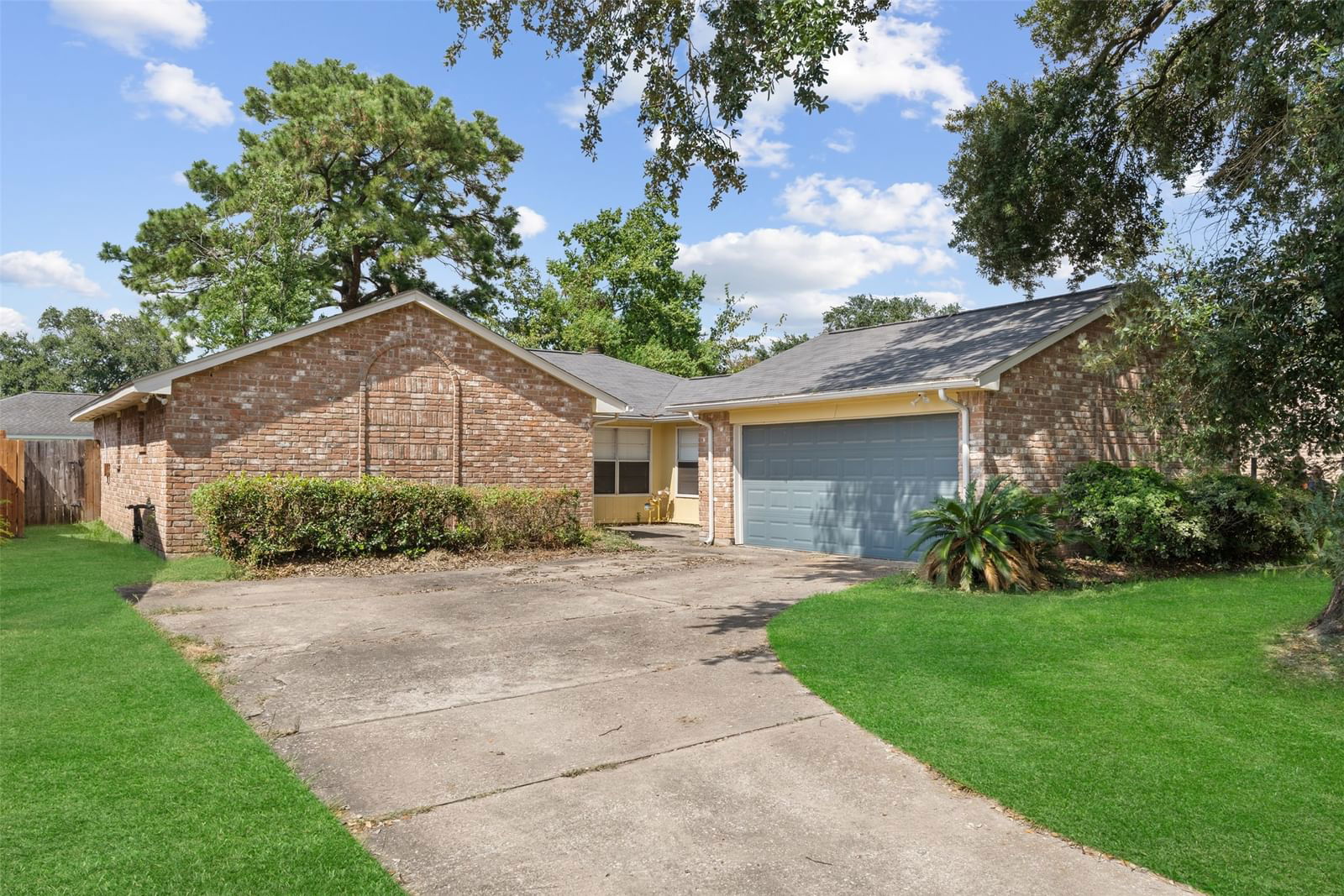 Real estate property located at 14138 Rosetta, Harris, Bonaire Sec 04, Cypress, TX, US