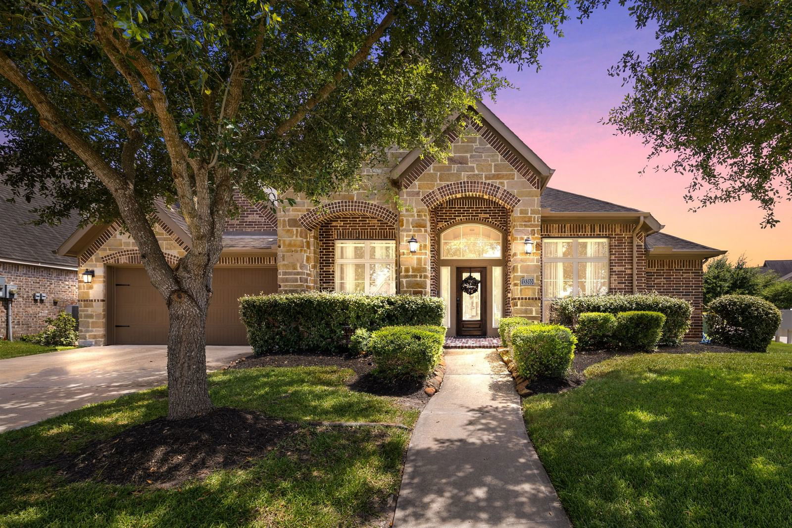 Real estate property located at 13310 Jasmine Peak, Brazoria, Southlake Sec 2, Pearland, TX, US