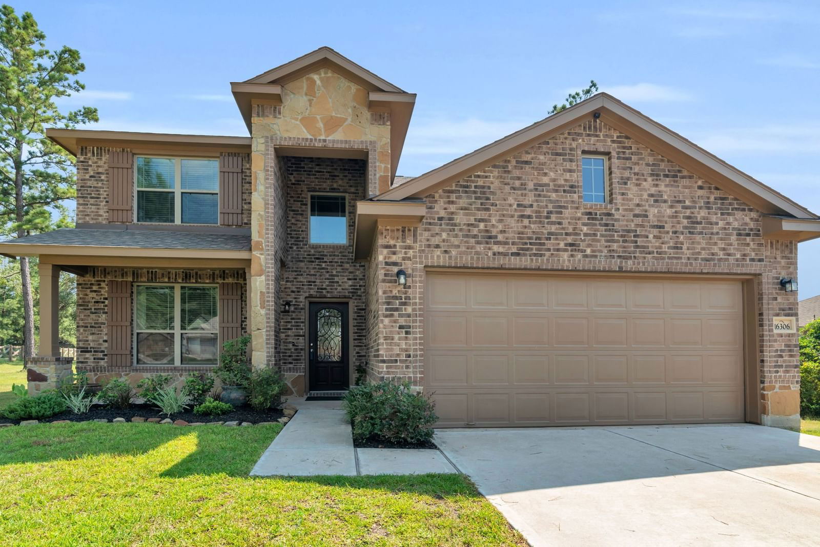 Real estate property located at 16306 Ellis, Montgomery, Deer Pines 02, Conroe, TX, US