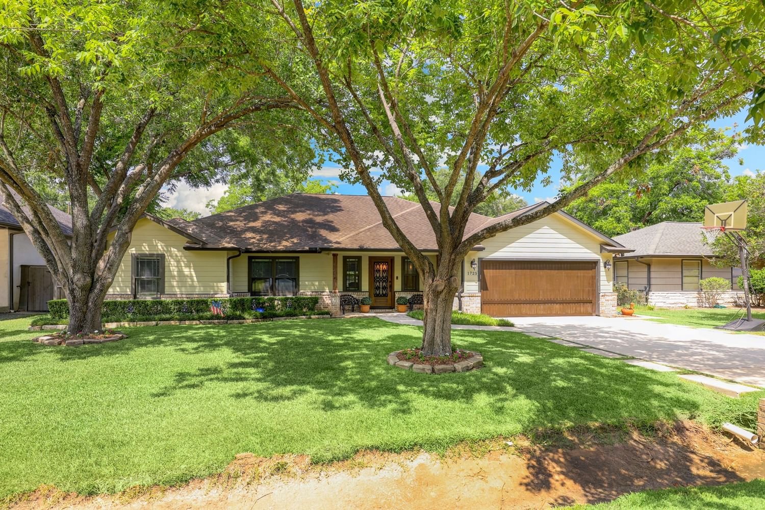 Real estate property located at 1725 Creek, Harris, Timber Creek R/P, Houston, TX, US