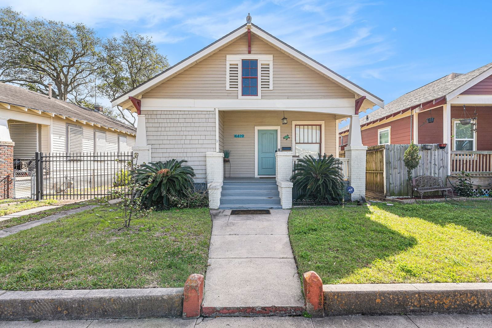 Real estate property located at 4419 Avenue Q 1/2, Galveston, Galveston Outlots, Galveston, TX, US