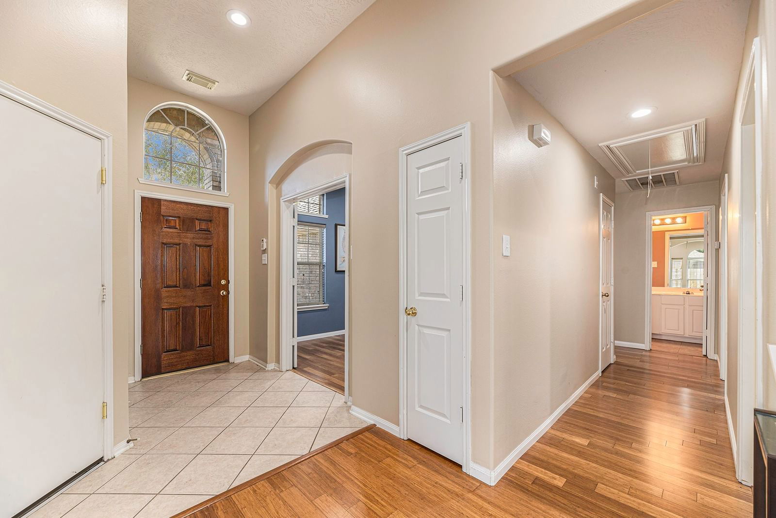 Real estate property located at 11122 Cliffrose, Harris, Houston, TX, US