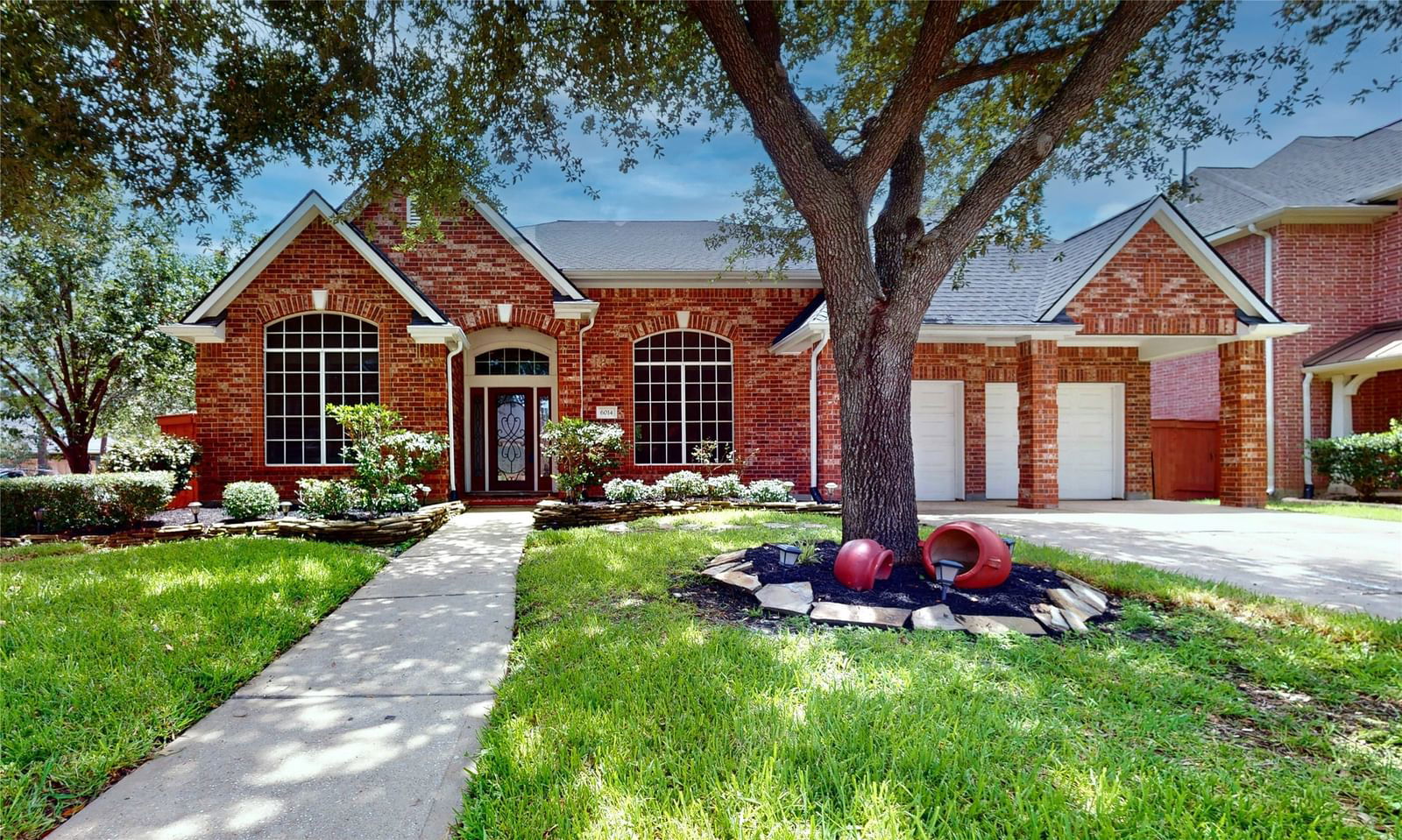 Real estate property located at 6014 Serrano Terrace, Harris, Lakes On Eldridge North Sec 09, Houston, TX, US