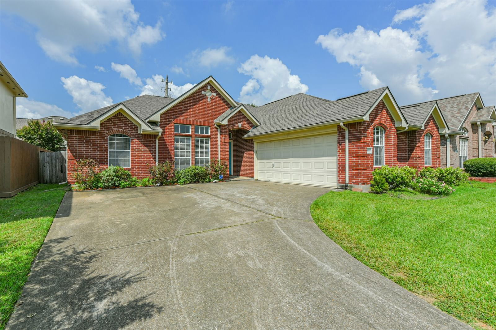 Real estate property located at 5022 Ridgecrest, Harris, Park Ridge Estates, Pasadena, TX, US