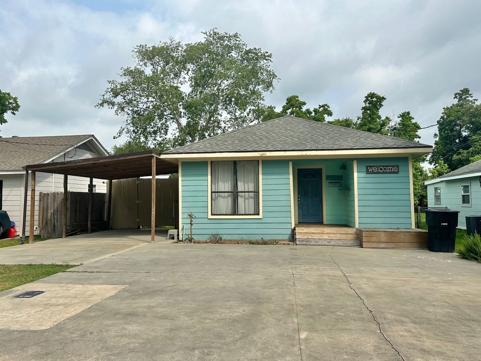 Real estate property located at 2216 Avenue B, Jefferson, Hillcrest 1, Nederland, TX, US