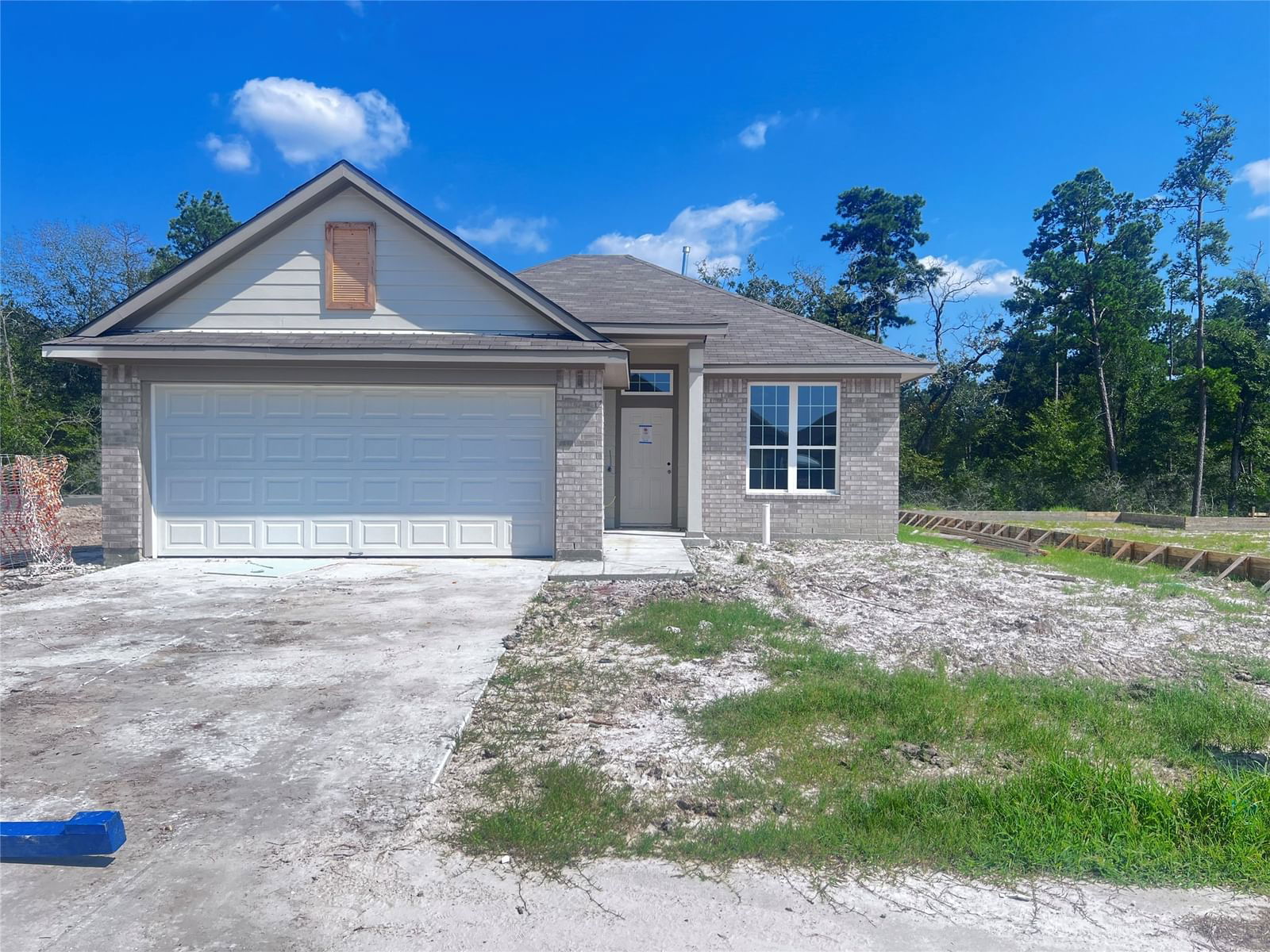 Real estate property located at 241 New Dawn, Walker, Sterling Ridge, Huntsville, TX, US