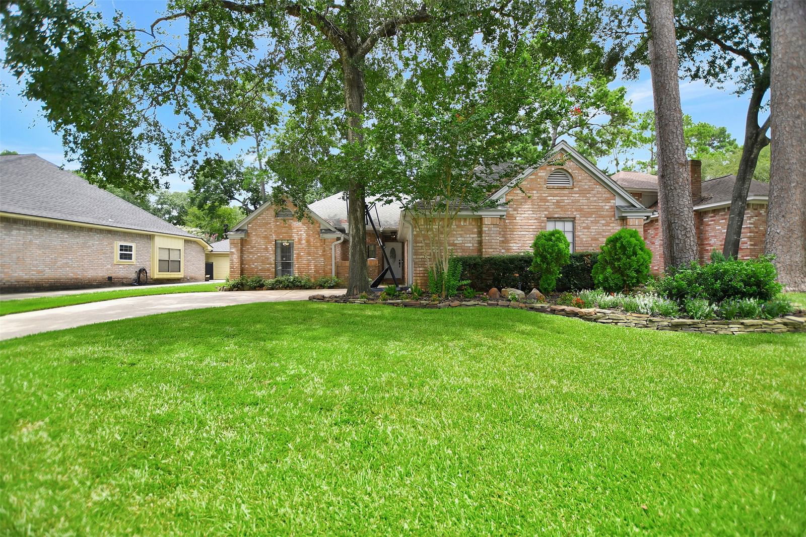 Real estate property located at 15018 River Park, Harris, Heatherwood Village Sec 03, Houston, TX, US