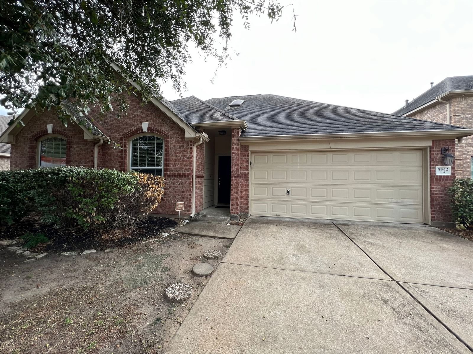 Real estate property located at 5542 Poplar Terrace, Harris, Villages Of Bear Creek Sec 08, Katy, TX, US