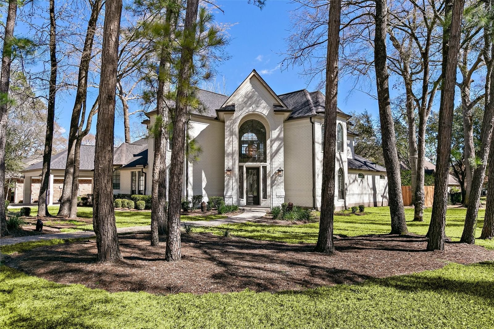 Real estate property located at 30 Harbor Cove, Montgomery, Wdlnds Village Panther Ck 24, The Woodlands, TX, US