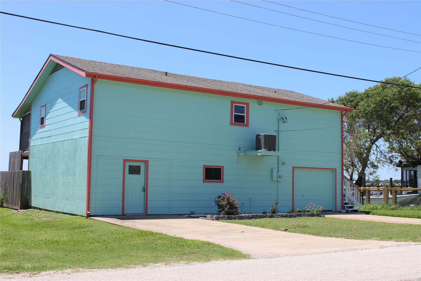 Real estate property located at 323 Bayshore, Matagorda, Grassy Point Sub, Palacios, TX, US