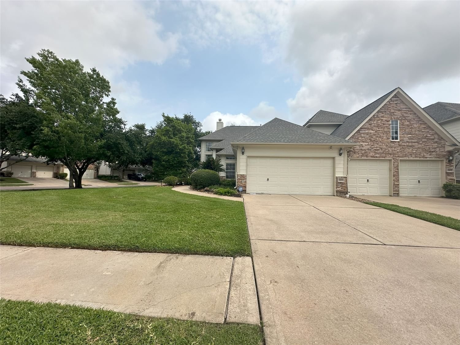 Real estate property located at 7203 Welshwood, Fort Bend, Greatwood Tr C-8, Sugar Land, TX, US