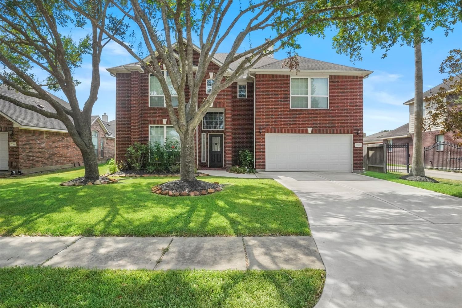 Real estate property located at 3302 Lakeway, Brazoria, Pearland, TX, US