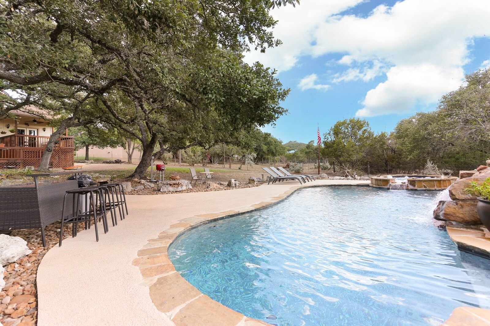 Real estate property located at 172 Schlamp Bay, Comal, Clearwater Estates 1, Canyon Lake, TX, US