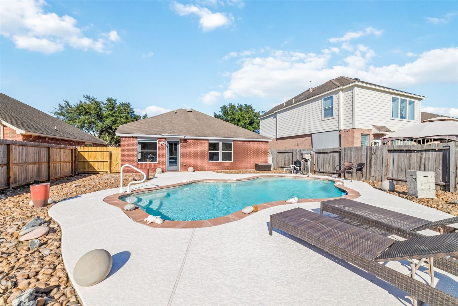 Real estate property located at 20119 Longheath, Fort Bend, Lakemont Terrace Sec 1, Richmond, TX, US