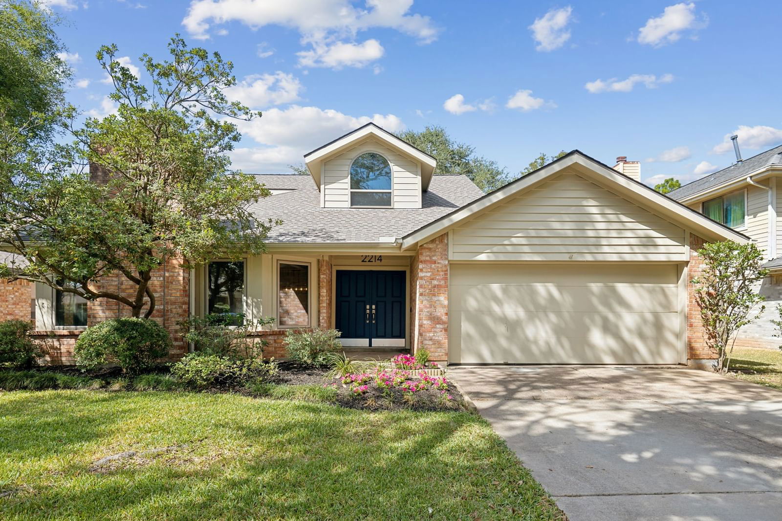 Real estate property located at 2214 Wood Cove, Fort Bend, Woodstream, Sugar Land, TX, US